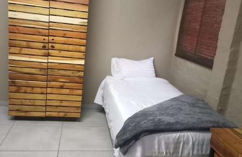 Scottsville Casa | Dulwich Precinct Holiday Rentals