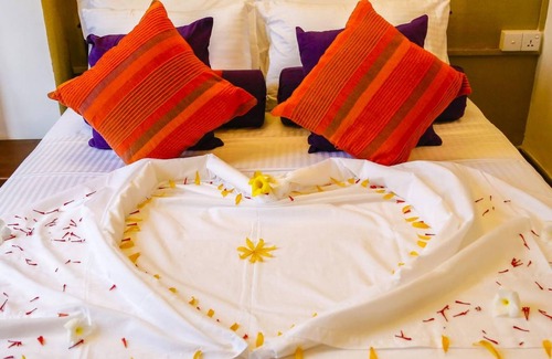 Kandy Hotel | Dumbara Peak Residence