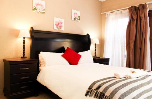 Greater Johannesburg Metropolitan Area Apartamento | Dumelang Executive Lodge- Cottages in Sandton