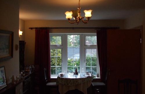 Claddagh Cama Y Desayuno | Dun Roamin