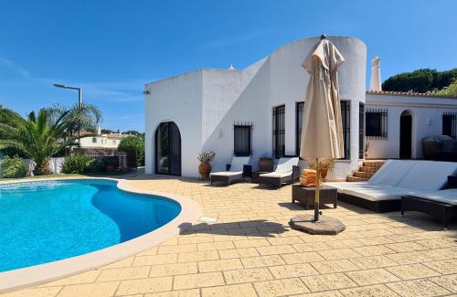 Vale do Garrao Villa | Dunas Douradas Beach Villa