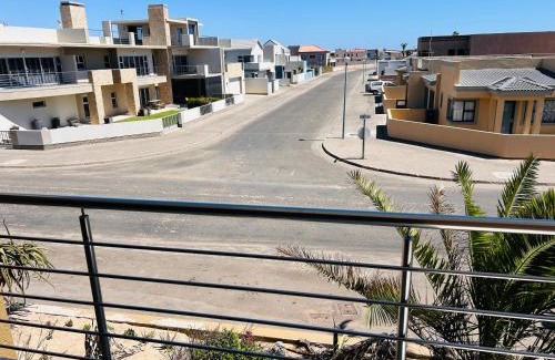 Walvis Bay Cama Y Desayuno | Dune and Tide Guesthouse