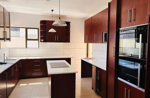 Walvis Bay Cama Y Desayuno | Dune and Tide Guesthouse