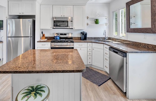 Westhampton Beach Cabaña | Dune Rd Hamptons Bayfront Paradise!
