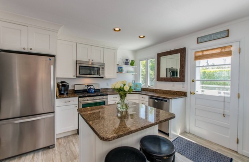 Westhampton Beach Cabaña | Dune Rd Hamptons Bayfront Paradise!