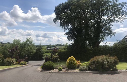 Dungannon Casa | Dungannon 2 Bed Bungalow - Sleeps 5 - Pet Friendly