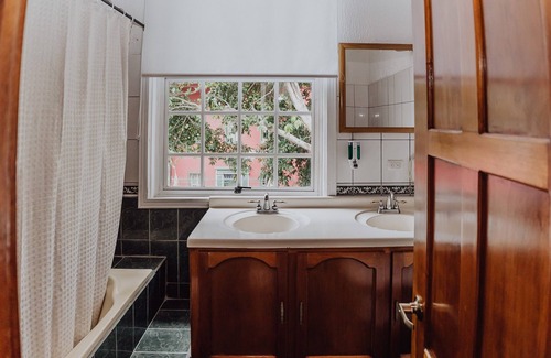 Amón Hotel | Dunn Inn