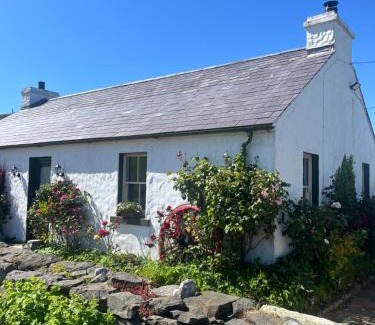 Ballycastle Casa | Dunnaglea Cottage, Ballintoy
