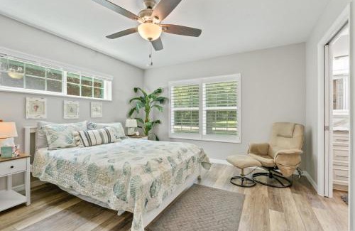 Dunnellon Casa | Dunnellon Dream. Pool, Fire Pit and Outdoor Bar