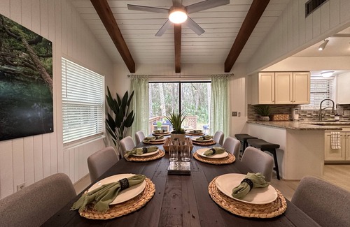 Dunnellon Casa | Dunnellon Dreams (3-Bedroom Home) with Pool by RedAwning