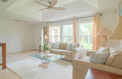 North Port Casa | Dunsmuir House