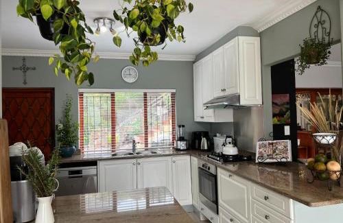 Clovelly Villa | Dunvegan Lodge