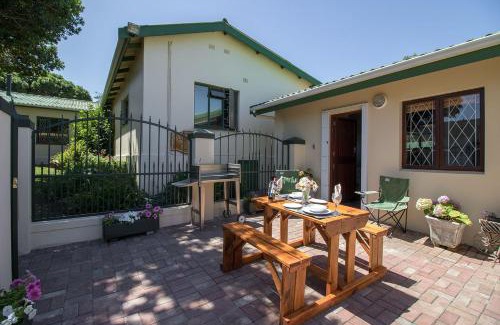 Kenton on Sea Apartamento | Dunwerkin Self Catering