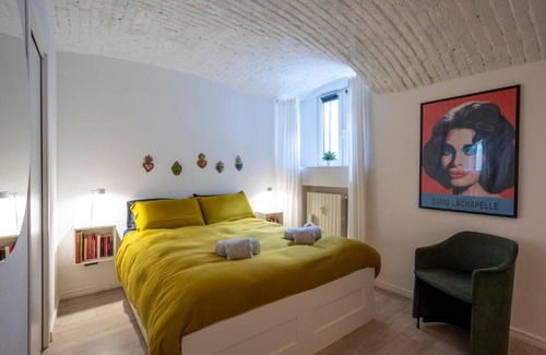 Tricolore Apartamento | [Duomo 15 minuti a piedi] Luxury*Wifi*Netflx