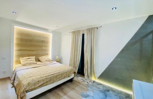 Quartier Administrations Apartamento | Duplex 120m2 terrasse vue sur Nîmes