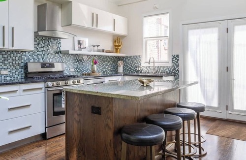 North Center Apartamento | Duplex 3 Bed 2 Bath Apt Steps from Lincoln Square