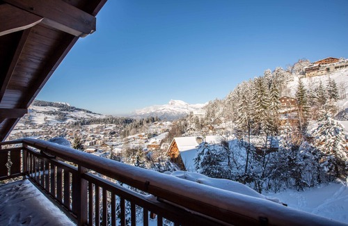 Le Planellet Apartamento | Dúplex de 3 dormitorios, estilo chalet, alto standing, soleado, magnífica vista del pueblo