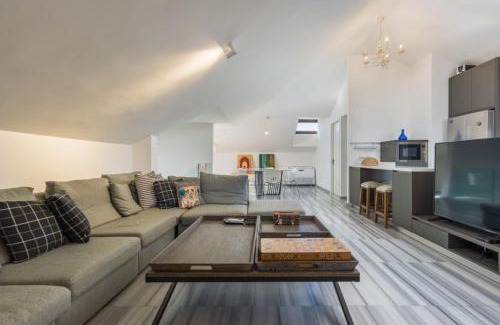 Batroun Apartamento | Duplex 3-BR with Port View