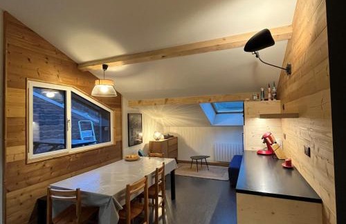Correncon-en-Vercors Apartamento | Duplex 3 pièces au pied des pistes, 6/8 pers, TV, cuisine équipée - FR-1-761-3