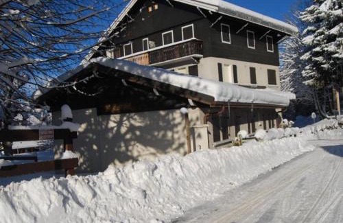 Les Carroz-d'Araches Apartamento | Duplex 3 pièces pour 6 pers, centre-village, proche pistes et commerces - FR-1-572-78