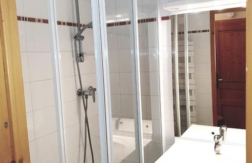 Meribel Centre Apartamento | Duplex 3 pièces au pied des pistes, 6 pers, Méribel centre - FR-1-411-862
