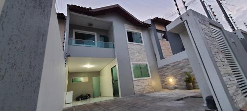 Itarare Casa | Duplex a 10min PP, com Ar, Internet, Estacionamento - Casa236