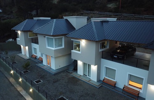 Esquel Apartamento | Duplex a estrenar con espectaculares vistas al valle