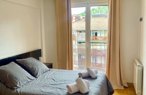 Astigarraga Apartamento | Dúplex a Capricho a 5 min centro SS con Wifi Y Parking privado.