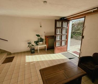 Noisy-le-Grand Apartamento | Duplex avec jardin - Proche Paris - Disneyland - RER -