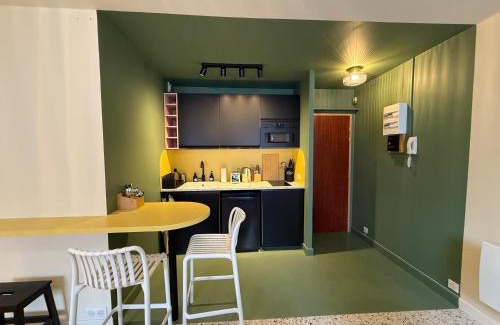 Moulins Apartamento | Duplex avec patio - Quartier historique