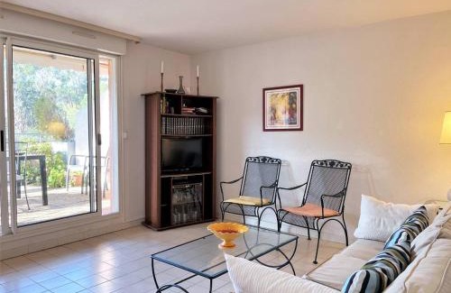 Cavaliere Apartamento | Duplex avec piscine, 3 pièces cabine, 6 couchages, terrasses et parking proche plage - Le Lavandou - FR-1-251-536