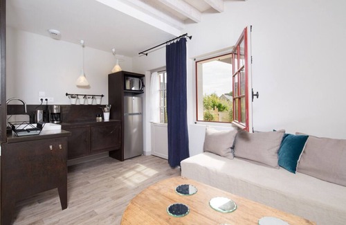 Candes-Saint-Martin Casa | Duplex - Château de Candes Art and Spa