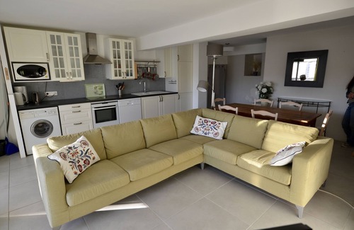 Venterol Casa | Dúplex (clasificado 4 estrellas) en casa de pueblo con vistas excepcionales!