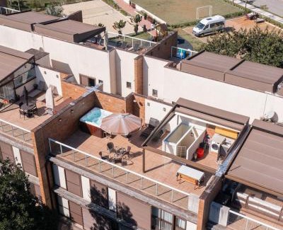 Riviera de Sao Lourenco Casa | Duplex com Jacuzzi em Riviera