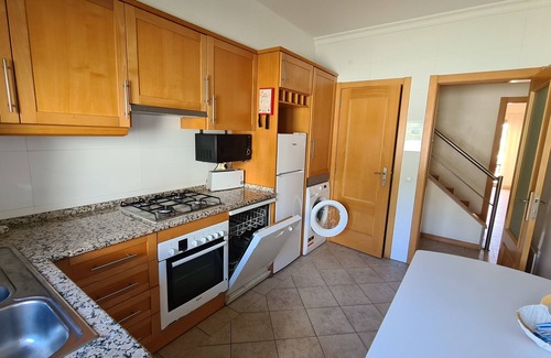 Vale de Carro Condominio | Duplex com Vista Piscina Barbeque Garagem 5 Minutos da Praia