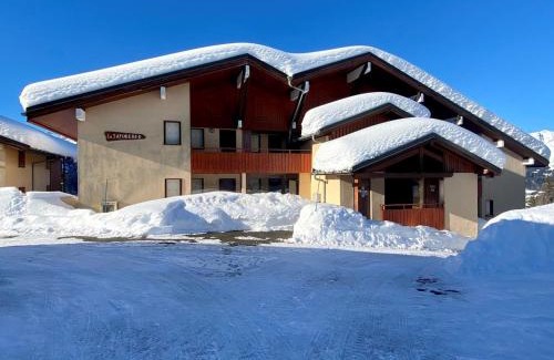 Cohennoz Apartamento | Duplex cosy au pied des pistes, 5 pers, parking couvert - FR-1-505-152