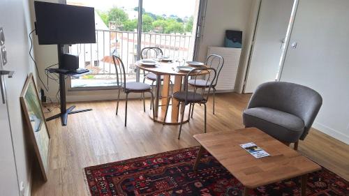 Arcachon Apartamento | Duplex cosy avec tout à proximité Plages et commerces à pied face à la gare