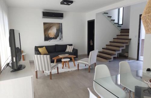 Córdoba Casa | Duplex de Categoria - con estacionamiento gratuito