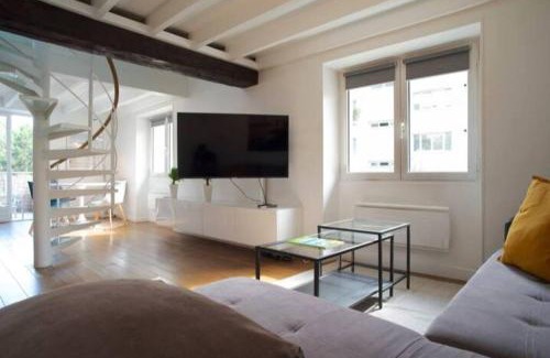 Saint-Germain-en-Laye Apartamento | Duplex de charme avec terrasse aux portes de Paris