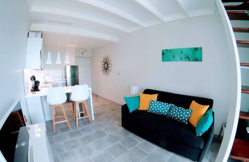 Fond Lahaye Apartamento | NUEVO! PROMOCIÓN -20%! FRENTE A LA PLAYA, Duplex con encanto a 5 minutos del centro