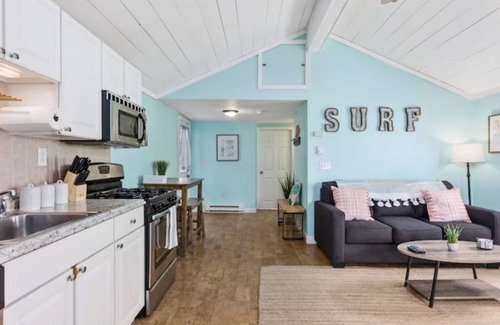Salisbury Beach Casa | Duplex for Multi-Family Groups -Pet Friendly!-Steps to Beach