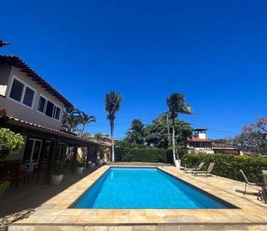 Manguinhos Casa | Duplex Geriba 250m da praia, rede futevôlei, sauna
