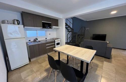 Guaymallén Apartamento | Duplex hasta 5 personas en hermosa zona T3