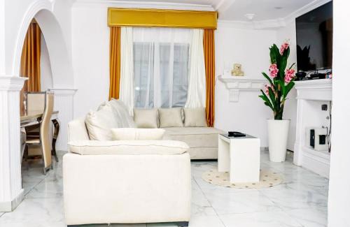 Oshodi-Isolo Apartamento | Duplex in Lagos
