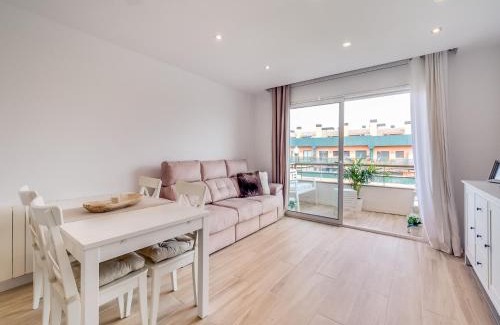 Palafolls Apartamento | Duplex in Palafolls near Marineland & Beaches