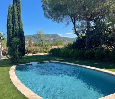 La Bouverie Casa | Duplex indépendant dans villa avec jacuzzi et piscine