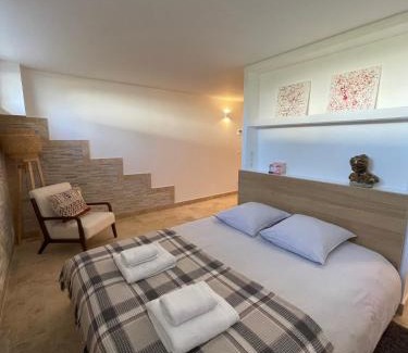 Aix-en-Provence Apartamento | Duplex indépendant avec clim et parking St Donat