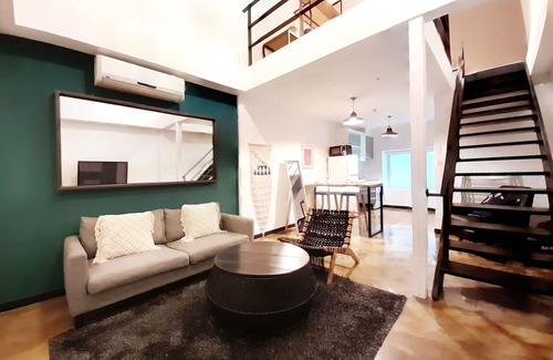 Daehangno Apartamento | Elegante Loft de 2 niveles @ Jongno / SNUH - D309