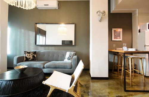 Daehangno Apartamento | Elegante Loft de 2 niveles @ Jongno / SNUH - D309