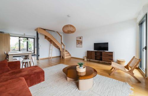 Cœur de Ville Apartamento | Duplex lumineux avec terrasse Courbevoie - 6P - FLAT-GUEST
